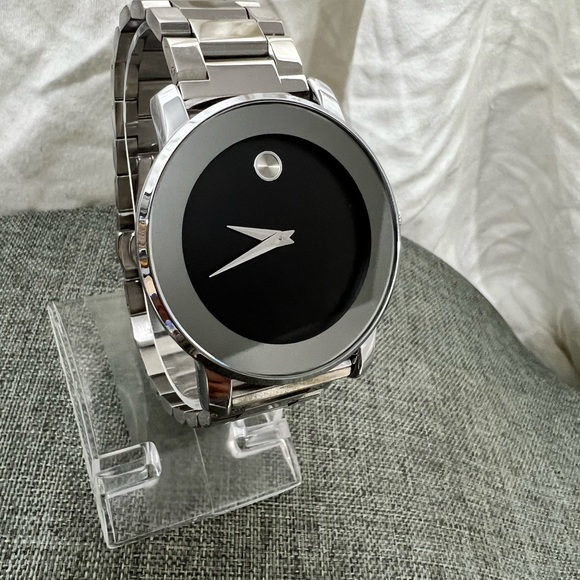 NWOT..Fashion Jewelry Mens Stainless Steel Watch. Business Watch Very Sl… - Picture 3 of 16